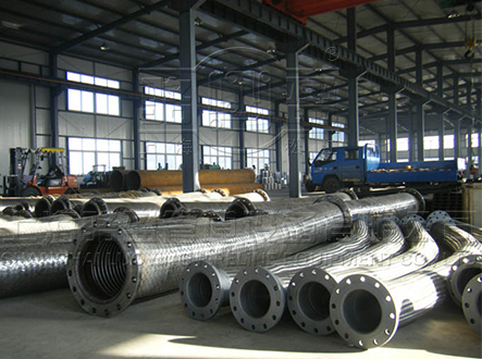 <a href=/area/taotong/http:///www.ruanguan.xin target=_blank class=infotextkey>金属软管</a>套筒补偿器