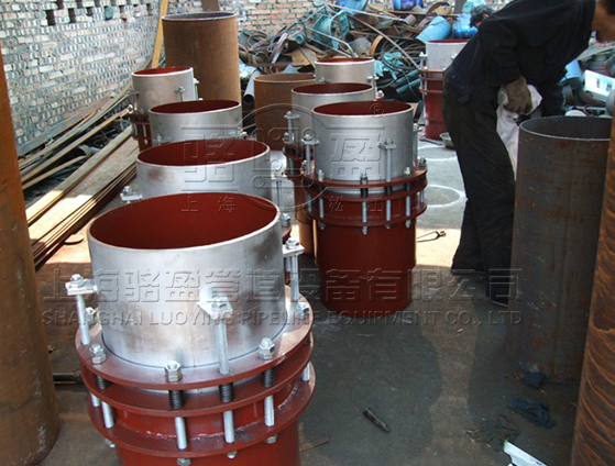 套管式套筒补偿器